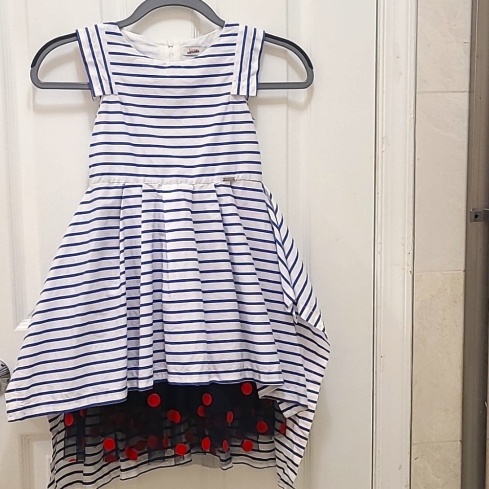 Gaultier Junier Authentic Fancy  Shortsleeves  Dress for a Girl.Size 6